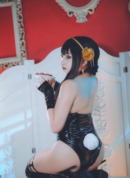 被迫沦为女同学的脚奴_BD英语免费观看最新